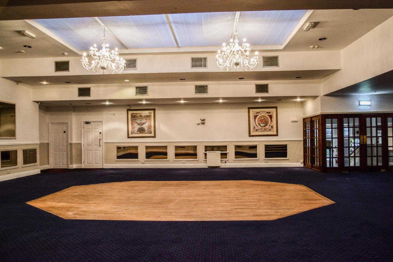 Himley Country Hotel Дъдли Екстериор снимка