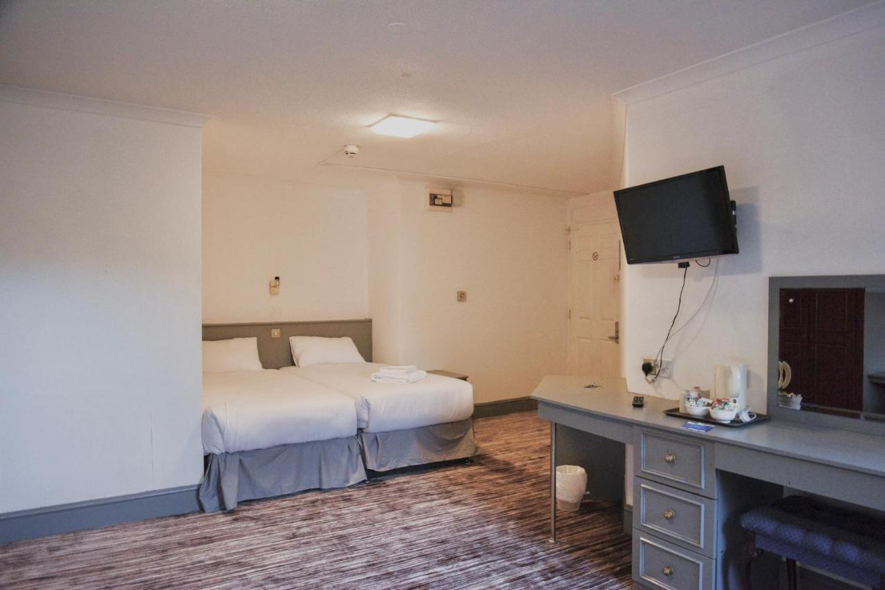 Himley Country Hotel Дъдли Екстериор снимка