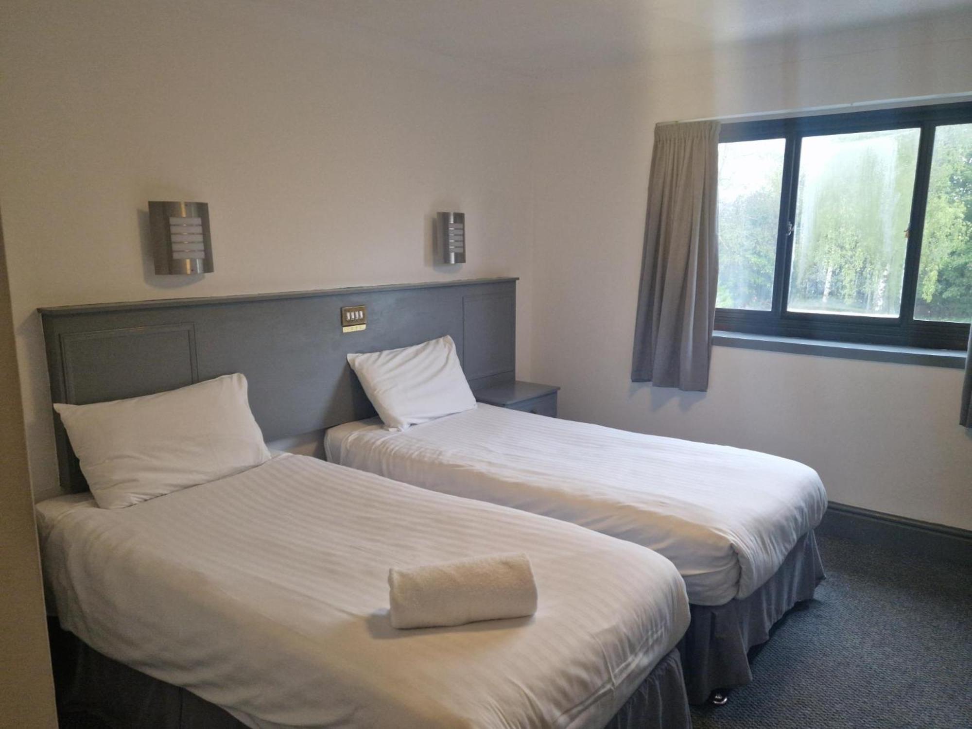 Himley Country Hotel Дъдли Екстериор снимка